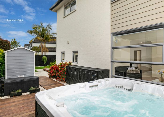  at 17 Oak View Terrace, Schnapper Rock, Auckland