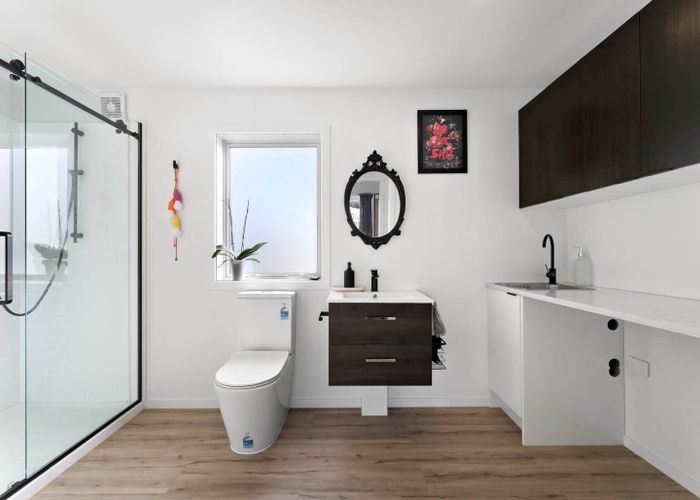  at 21a Patts Avenue, Glendene, Waitakere City, Auckland