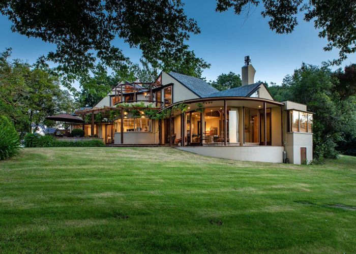  at 124 Puketitiri Road, Napier