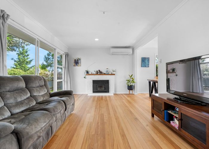  at 20 Rosalind Street, Deanwell, Hamilton