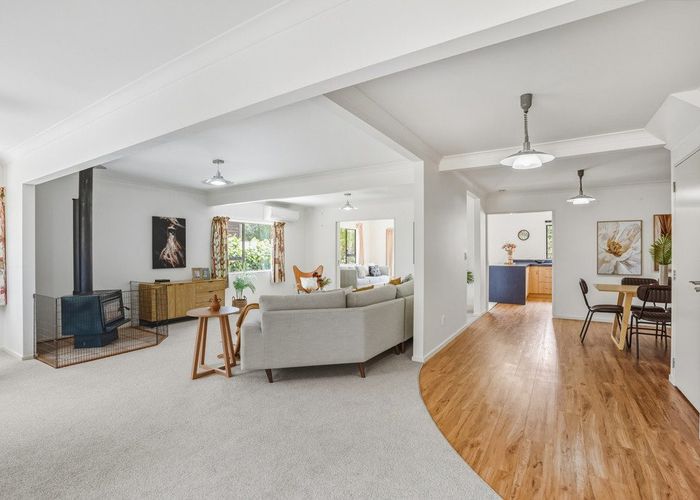  at 17 Ngapotiki Street, Paraparaumu Beach, Kapiti Coast, Wellington