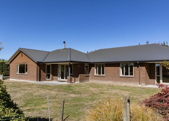  at 579 Oxford Road, Fernside, Rangiora