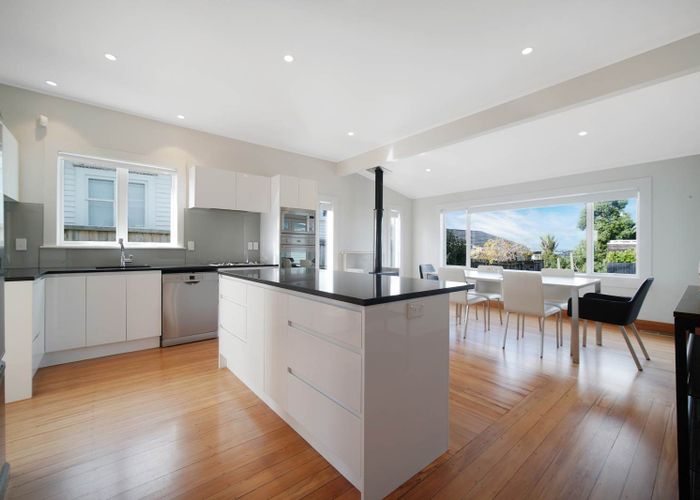 at 18 Maungarei Road, Remuera, Auckland