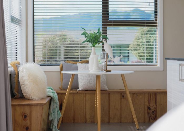  at 26 Reeves Street, Waikanae Beach, Kapiti Coast, Wellington