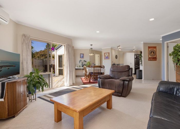  at 6A Pamir Place, Welcome Bay, Tauranga, Bay Of Plenty