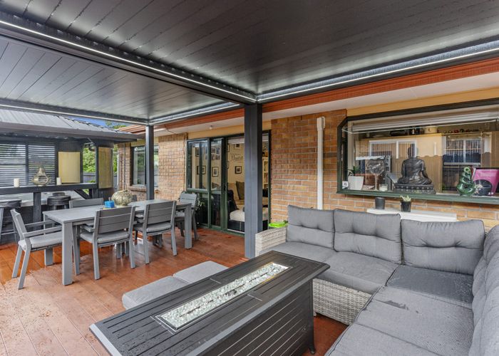  at 4 Harobed Place, Weymouth, Auckland
