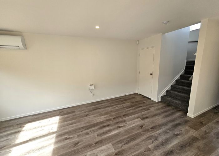  at 4F Hepburn Road, Glendene, Waitakere City, Auckland