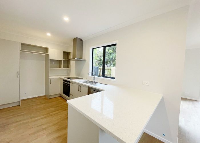  at 24B Kawiti Ave, Point England, Auckland City, Auckland