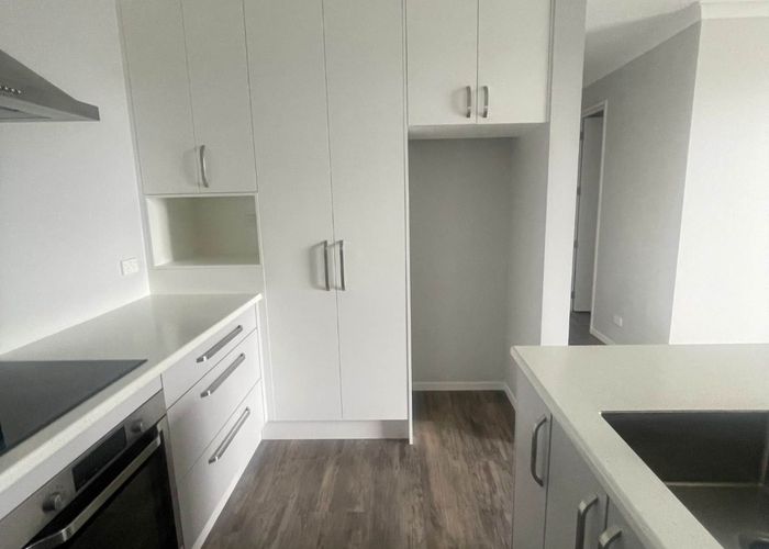  at 44a Karo Road, Beachlands, Manukau City, Auckland