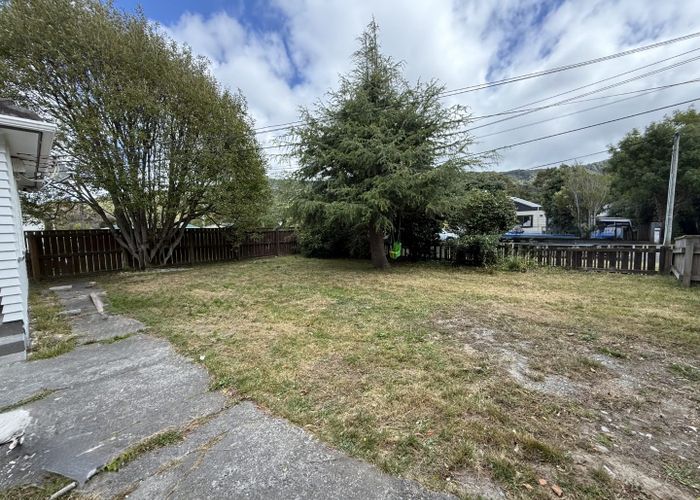  at 19 Wood Street, Wainuiomata, Lower Hutt, Wellington