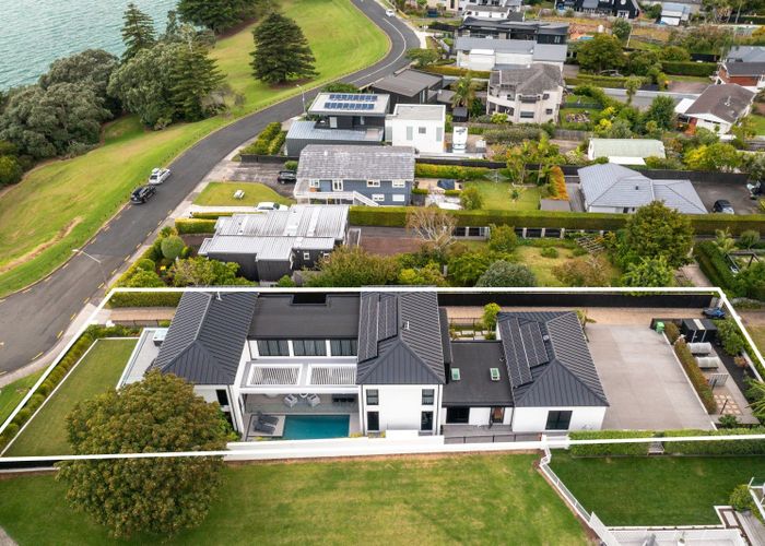  at 90 Marine Parade, Mellons Bay, Manukau City, Auckland