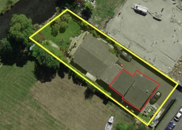  at 2/15 Wairarapa Terrace, Merivale, Christchurch