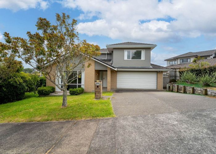  at 8 Canyon Drive, Albany, North Shore City, Auckland