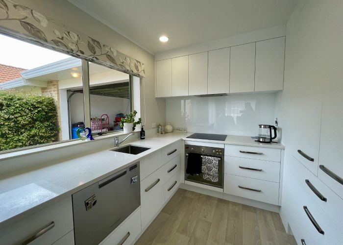  at 30 Park Road, Katikati, Katikati