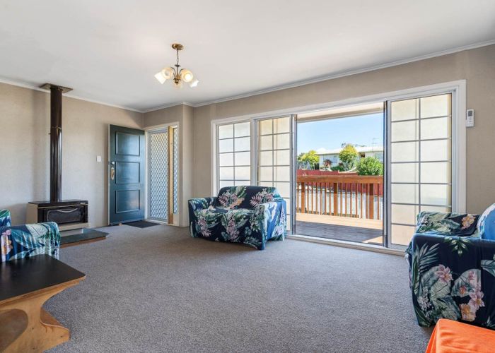  at 4 Ross Avenue, Papatoetoe, Manukau City, Auckland