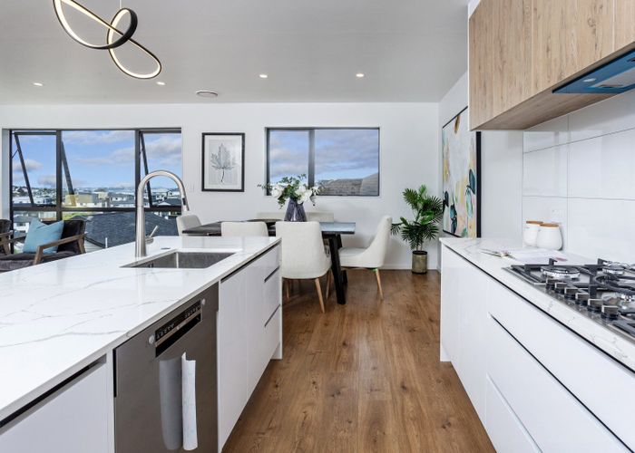  at 25 Baumea Rise, Massey, Waitakere City, Auckland