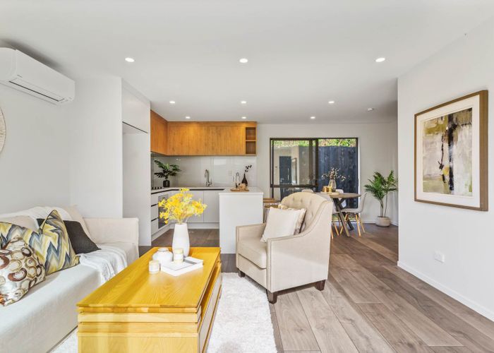  at 27D BUSBY Street, Blockhouse Bay, Auckland