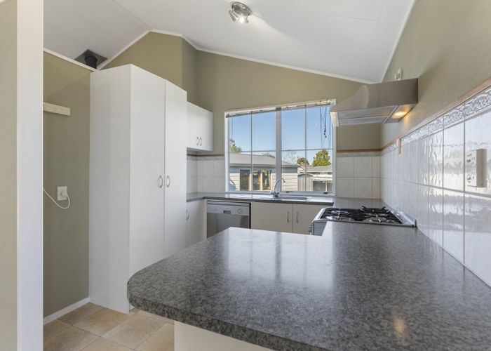  at 20 Peppertree Glade, Kelvin Grove, Palmerston North