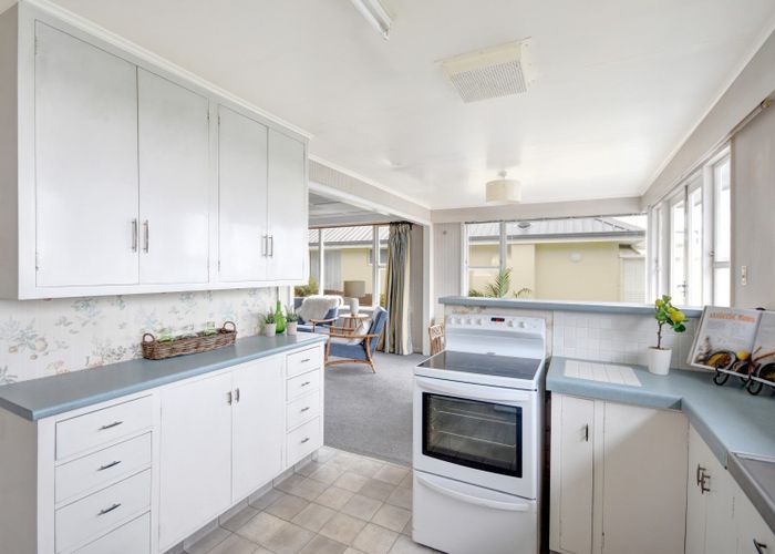  at 55 Cliffs Road, Saint Clair, Dunedin