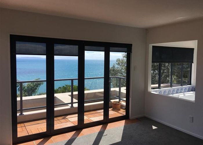  at 102 Pacific Parade, Army Bay, Rodney, Auckland