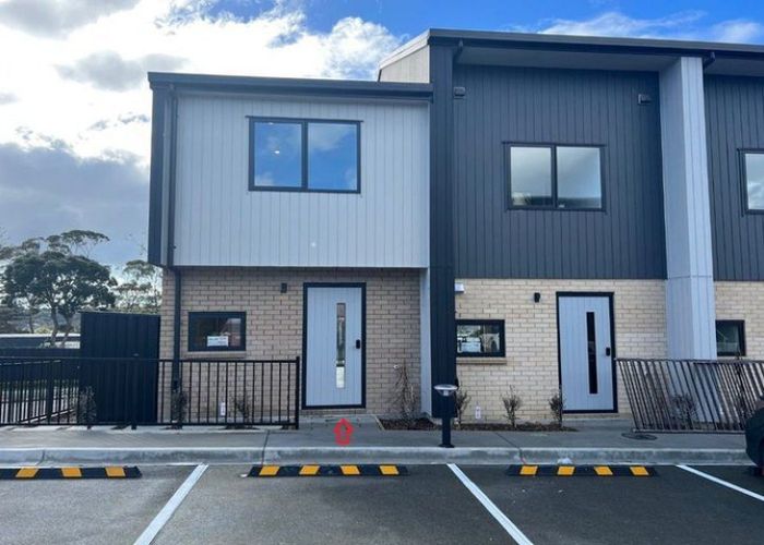  at 84 Selo Street, Glen Eden, Waitakere City, Auckland