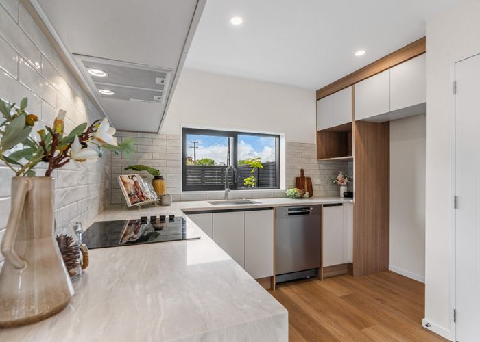  at 39 Muir Avenue, Mangere Bridge, Manukau City, Auckland