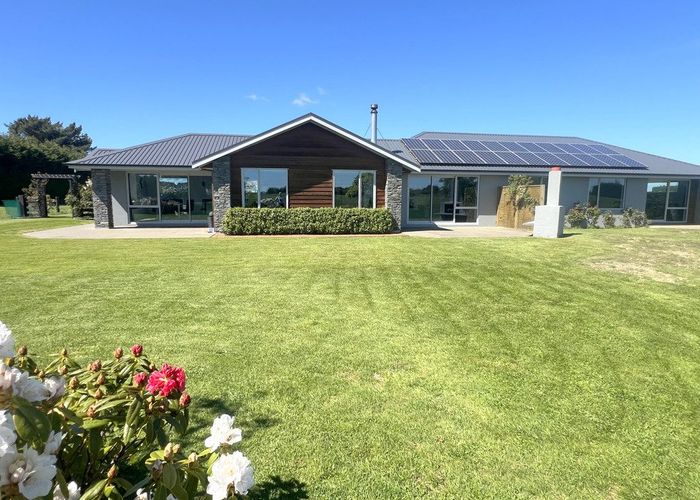  at 135 Millwood Glen, Mill Road