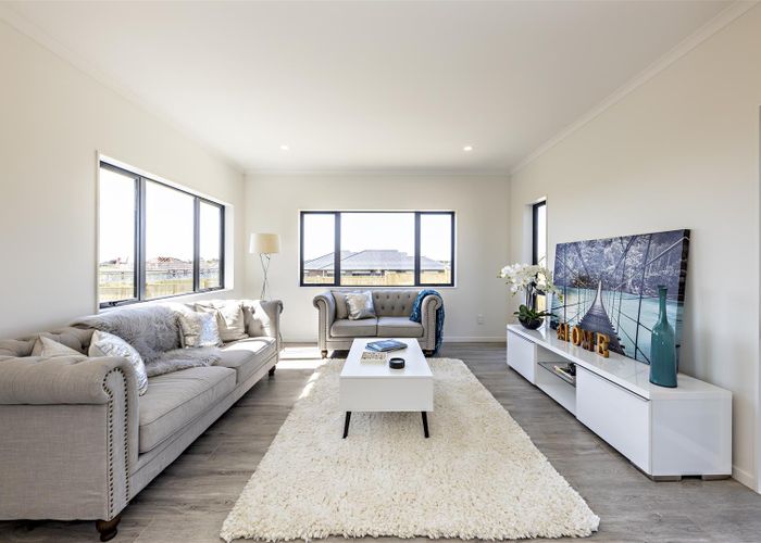  at 9 Catherine McLean Road, Pukekohe, Pukekohe