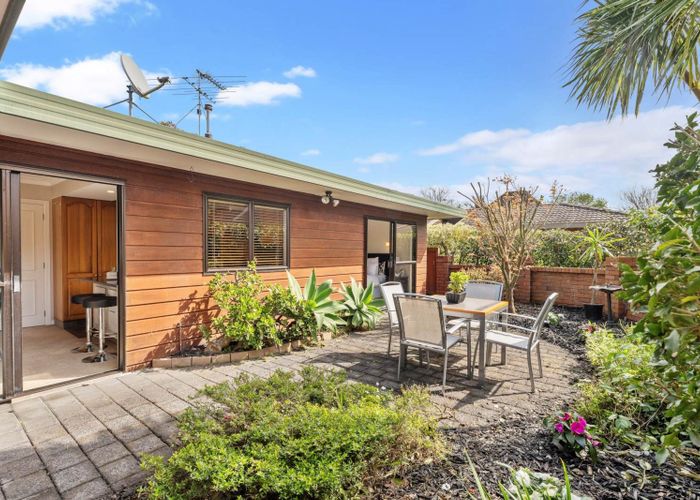  at 2/9 Marama Avenue, Epsom, Auckland
