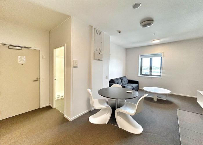  at 608/17 Putney Way, Manukau, Manukau City, Auckland