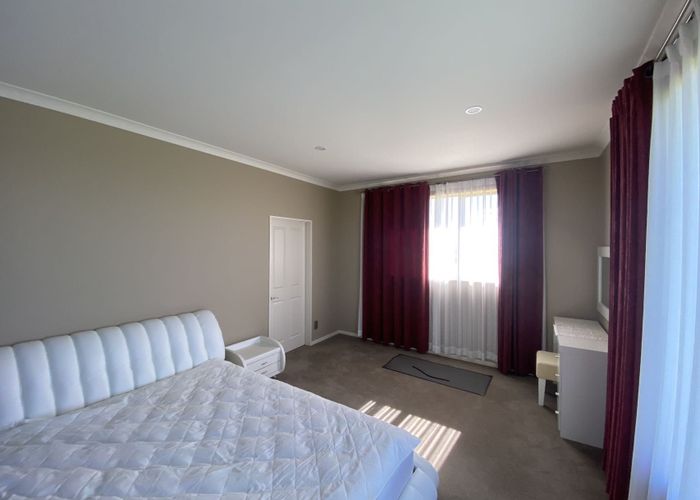  at 166 Lloyd Road, Albany