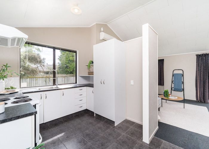  at 30 Peppertree Glade, Kelvin Grove, Palmerston North, Manawatu / Whanganui