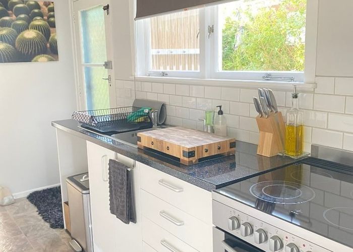  at 5 Hartley Terrace, Massey, Waitakere City, Auckland