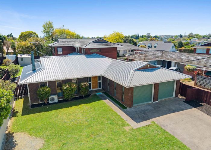  at 40 Luton Avenue, Sunnyhills, Manukau City, Auckland