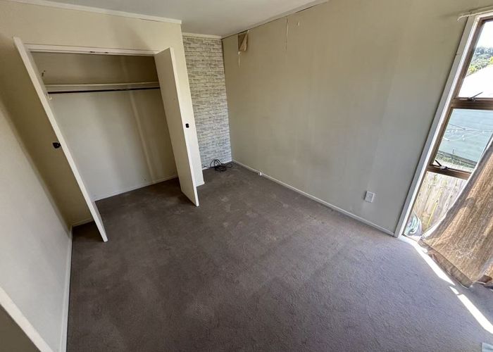  at 12 Garton Drive, Massey, Waitakere City, Auckland