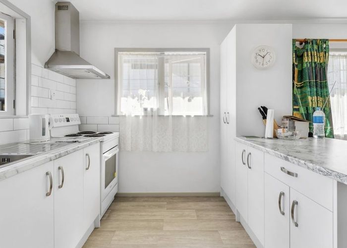  at 148 Hall Avenue, Favona, Manukau City, Auckland