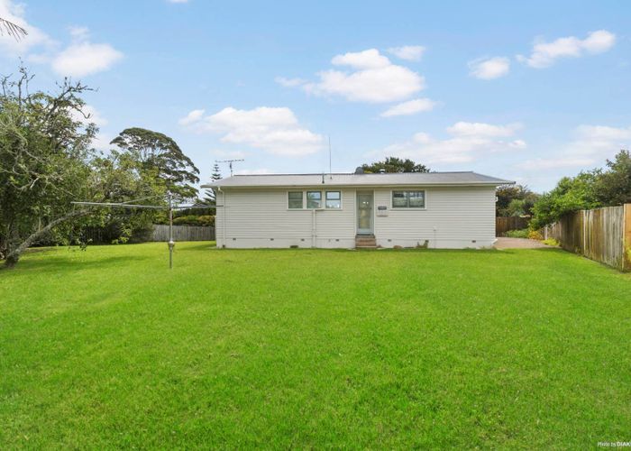 at 86 Lauderdale Road, Birkdale, North Shore City, Auckland