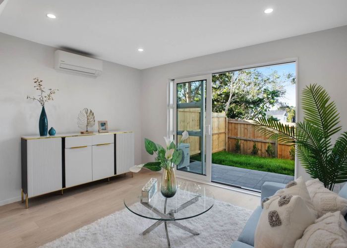  at Lot 4/129 Lancaster Road, Beach Haven, North Shore City, Auckland