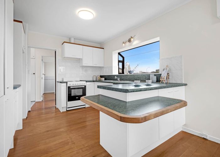  at 12 Holden Place, Papatoetoe, Manukau City, Auckland