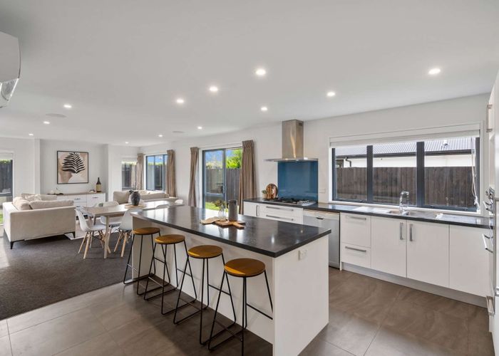 Free property data for 11 Tapanui Place, Rolleston homes.co.nz