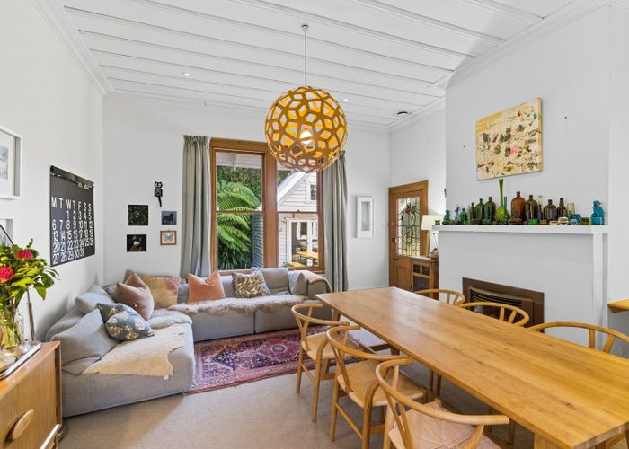  at 7 Strathmore Crescent, Roslyn, Dunedin, Otago