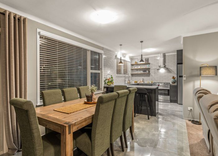  at 216 Welcome Bay Road, Welcome Bay, Tauranga, Bay Of Plenty