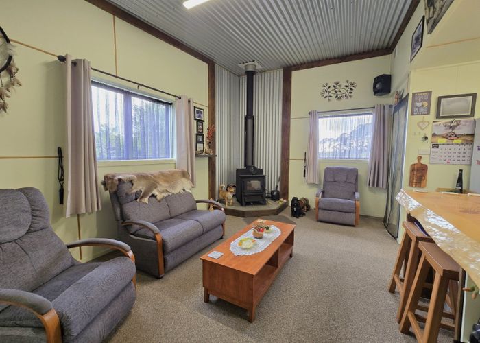  at 4 West Drive, Arahura Valley, Westland, West Coast