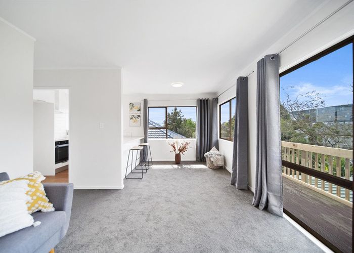  at 1/10 Sunnyside Road, Sunnyvale, Waitakere City, Auckland