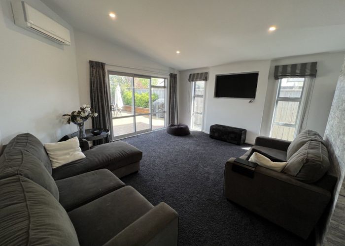  at 30 Peter Hall Drive, Kelvin Grove, Palmerston North, Manawatu / Whanganui