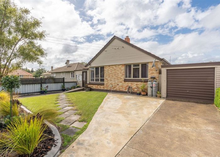  at 4 Trigg Place, Bader, Hamilton