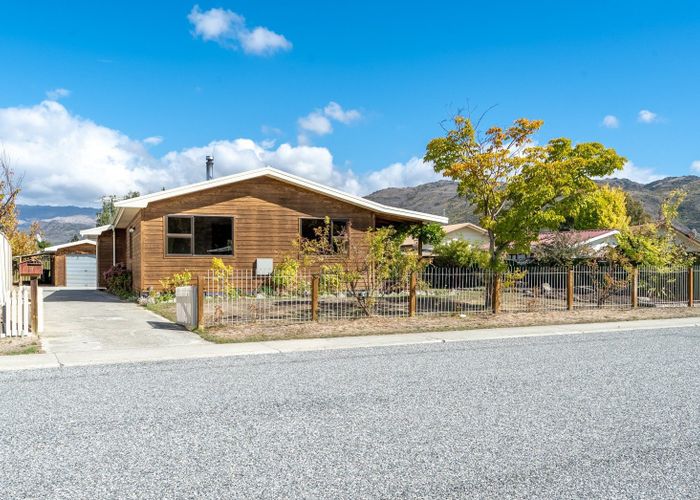  at 97 Fache Street, Clyde, Clyde