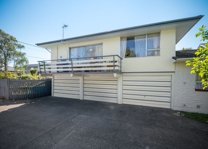  at 1/402 Hereford Street, Linwood, Christchurch City, Canterbury