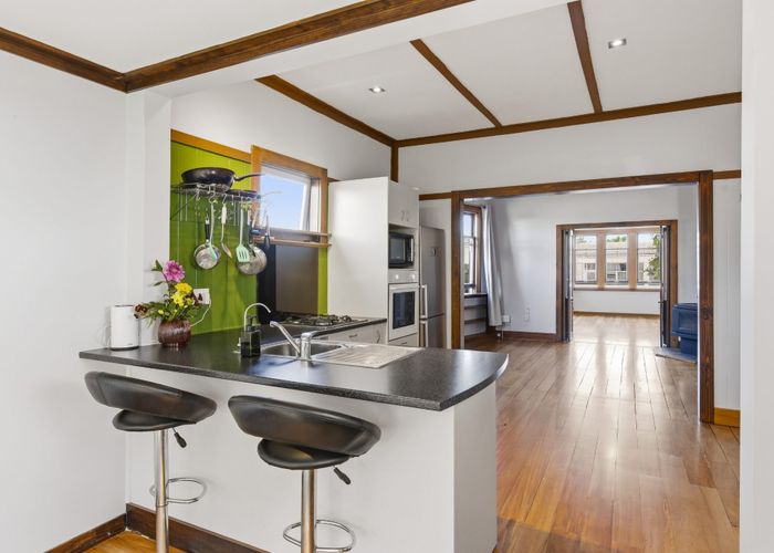  at 42 Hinemoa Street, Paraparaumu, Kapiti Coast, Wellington