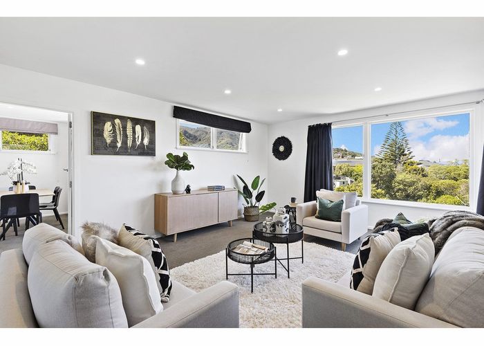  at 10 Claire Street, Ngaio, Wellington